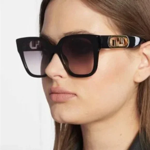 Fendi “ O Lock “Stylish Black Sunglasses for Women 💯Authentic - Picture 9 of 10